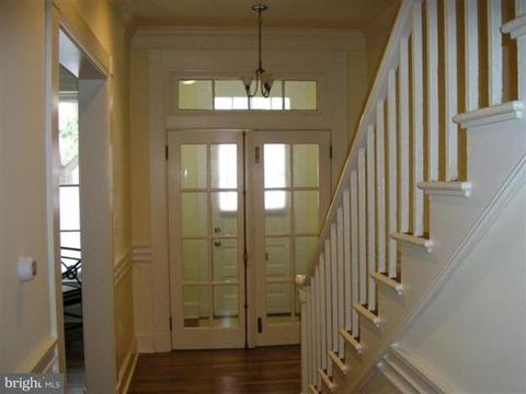 239 2nd St E, Frederick, MD 21701 photo 6