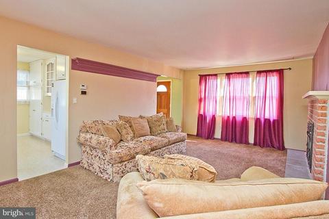 220 N Cedar St, Lititz, PA 17543 photo 12