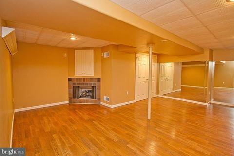 220 N Cedar St, Lititz, PA 17543 photo 25