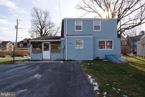 220 N Cedar St, Lititz, PA 17543 photo 28
