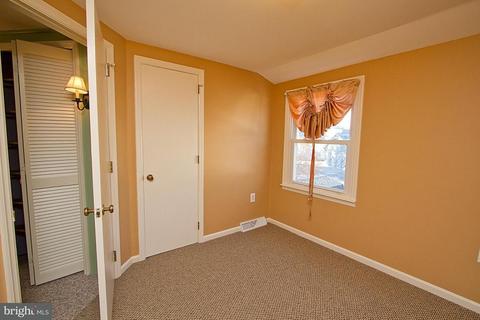 220 N Cedar St, Lititz, PA 17543 photo 20