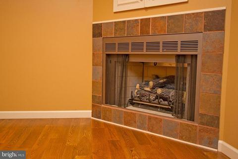 220 N Cedar St, Lititz, PA 17543 photo 26