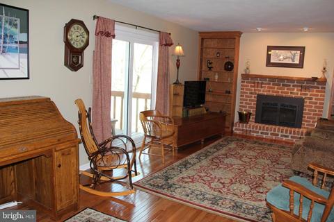 3 Warren Cir, Lititz, PA 17543 photo 8