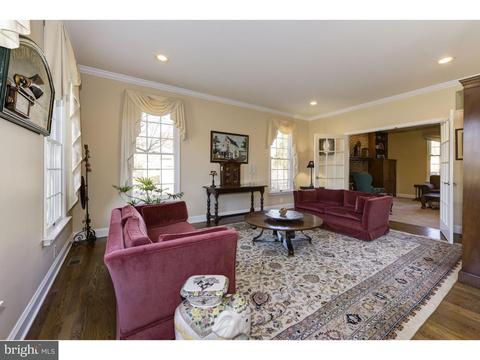 421 E Oak Ave, Moorestown, NJ 08057 photo 3
