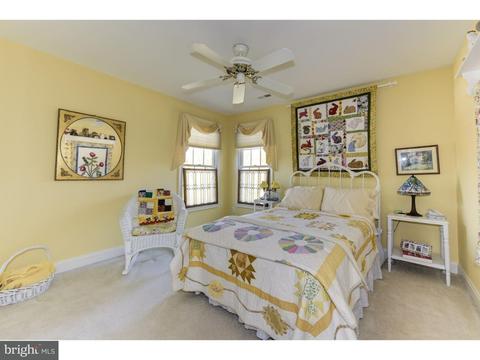 421 E Oak Ave, Moorestown, NJ 08057 photo 19