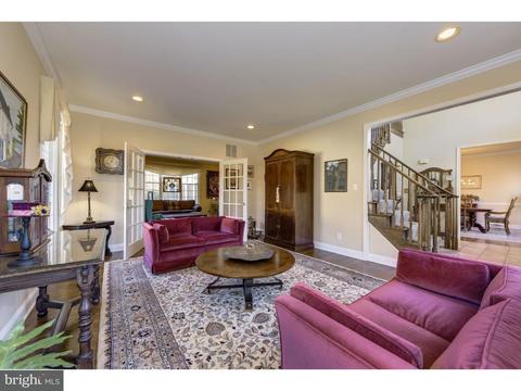 421 E Oak Ave, Moorestown, NJ 08057 photo 4