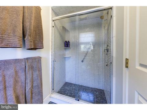 421 E Oak Ave, Moorestown, NJ 08057 photo 18