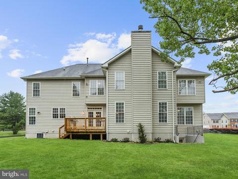 9131 Riverhill Rd, Laurel, MD 20723 photo 29