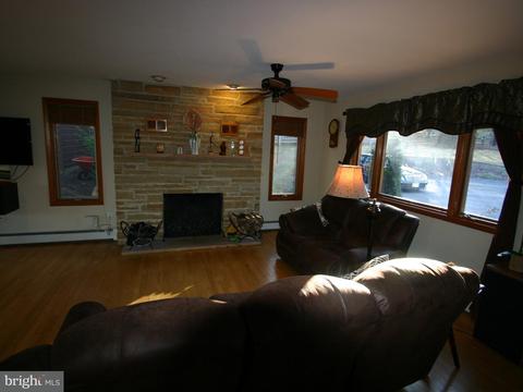 19225 Chandlee Mill Rd, Sandy Spring, MD 20860 photo 9