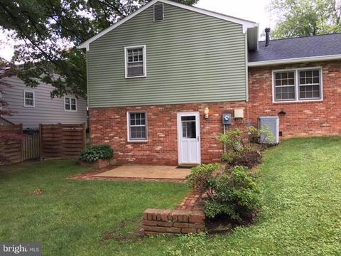 1605 Evers Dr, Mclean, VA 22101 photo 2