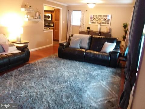 220 Stephen Dr, Cinnaminson, NJ 08077 photo 4