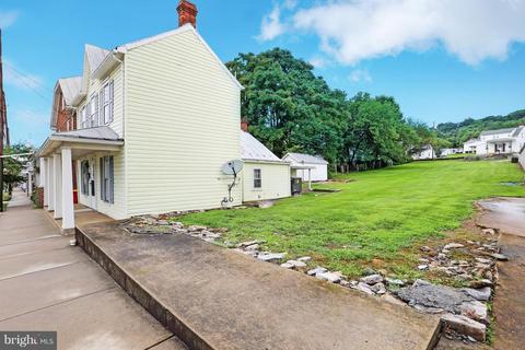 65 Main St, Boonsboro, MD 21713 photo 4