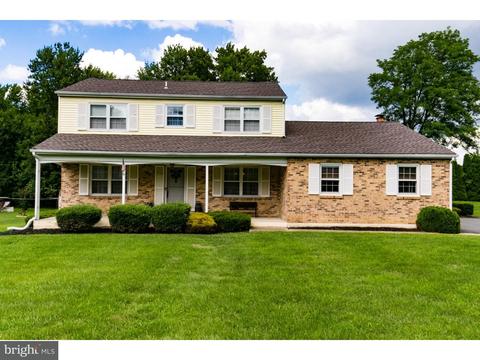 141 Carlotta Dr, Bear, DE 19701 photo 1