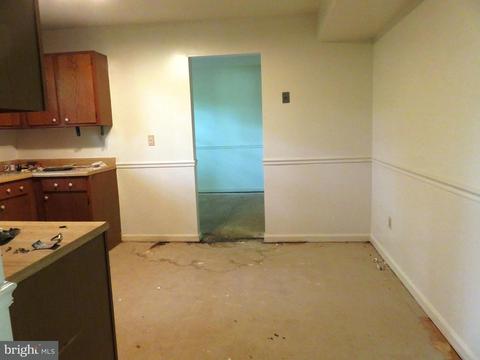245 Abbots Ln, Arnold, MD 21012 photo 8