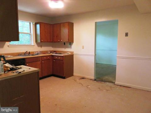 245 Abbots Ln, Arnold, MD 21012 photo 7