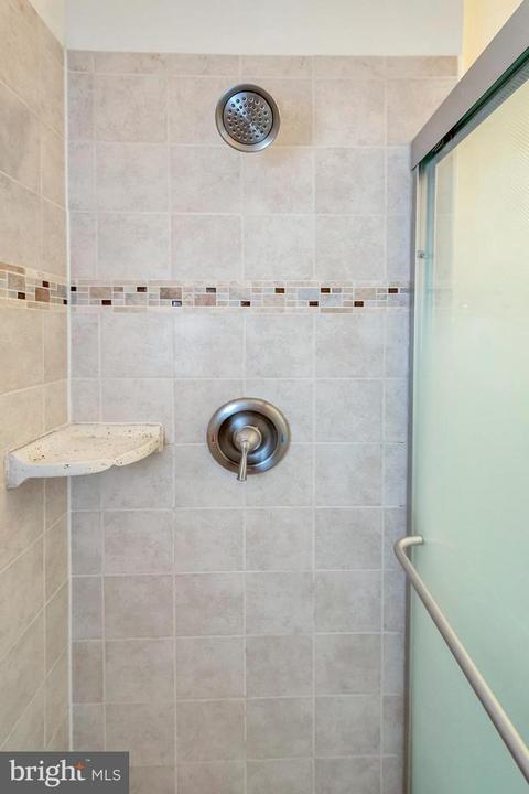7739 Tiverton Dr, Springfield, VA 22152 photo 13