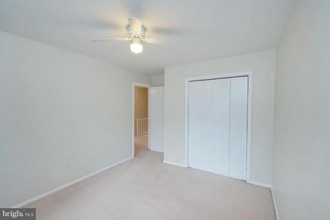 7739 Tiverton Dr, Springfield, VA 22152 photo 5
