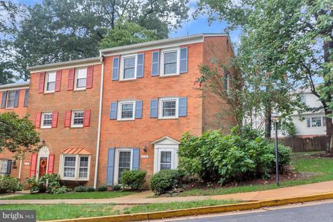 7739 Tiverton Dr, Springfield, VA 22152 photo 1