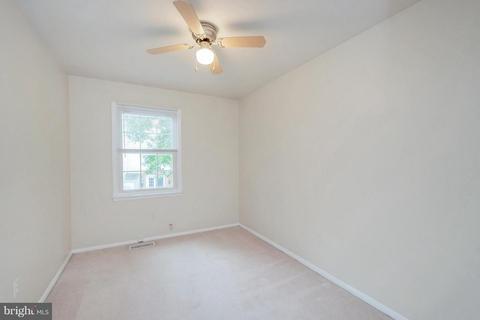 7739 Tiverton Dr, Springfield, VA 22152 photo 6