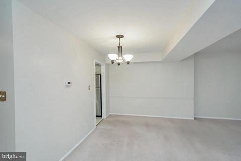 7739 Tiverton Dr, Springfield, VA 22152 photo 16