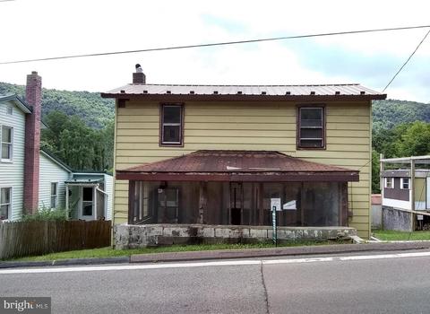 904 State St, Kitzmiller, MD 21538 photo 1