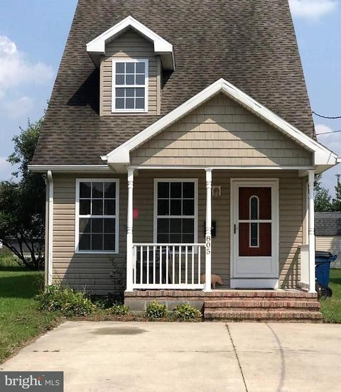 805 Wolfe St, Laurel, DE 19956 photo 1