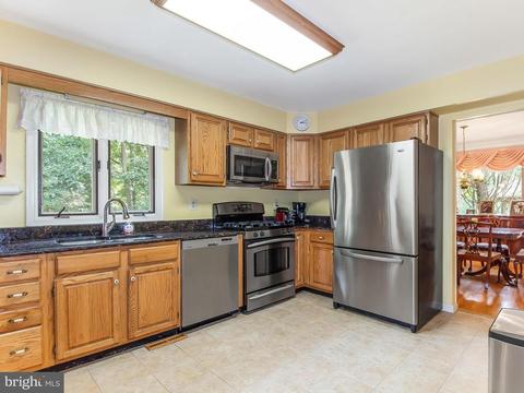 16817 Macduff Ave, Olney, MD 20832 photo 8