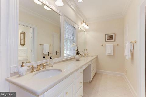 1098 Mill Rdg, Mclean, VA 22102 photo 17