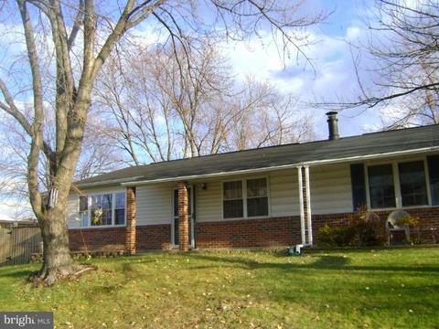 7729 Middlegate Ct, Pasadena, MD 21122 photo 8