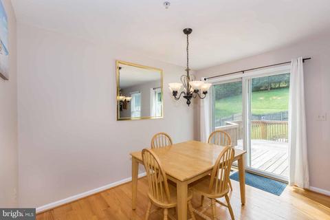 1256 Fairway Dr, Westminster, MD 21158 photo 6