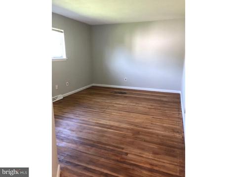 2 Greenbridge Dr, Newark, DE 19713 photo 8