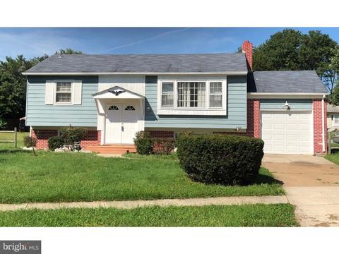 2 Greenbridge Dr, Newark, DE 19713 photo 1