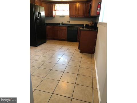 2 Greenbridge Dr, Newark, DE 19713 photo 6