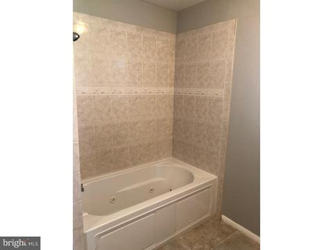 2 Greenbridge Dr, Newark, DE 19713 photo 13
