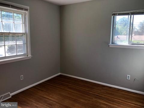 2 Greenbridge Dr, Newark, DE 19713 photo 15