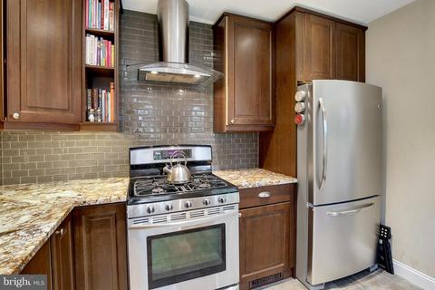 7420 Dunston St, Springfield, VA 22151 photo 12