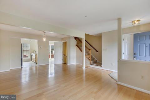2219 Wetherburne Way, Frederick, MD 21702 photo 4