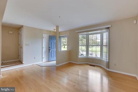 2219 Wetherburne Way, Frederick, MD 21702 photo 2