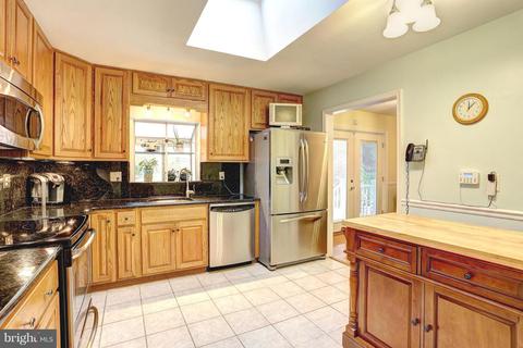 1909 Main Ave, Pasadena, MD 21122 photo 13