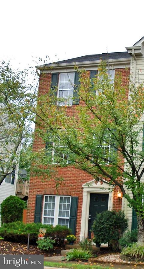 21107 Footstep Ter, Ashburn, VA 20147 photo 2