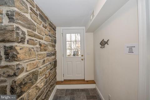 523 W Beechtree Ln, Wayne, PA 19087 photo 21