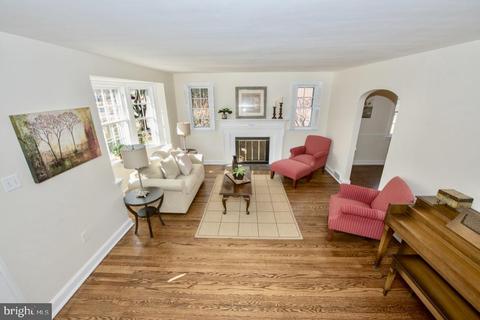523 W Beechtree Ln, Wayne, PA 19087 photo 4