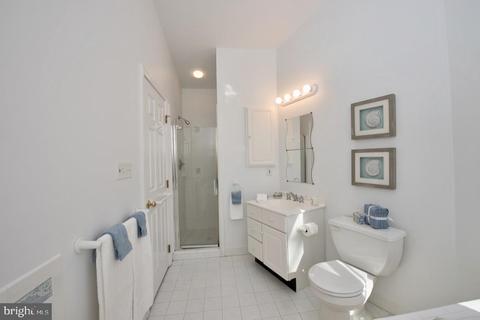 523 W Beechtree Ln, Wayne, PA 19087 photo 16