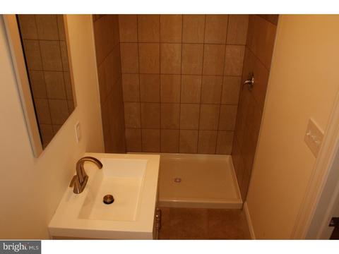 13 Shellflower Ln, Hamilton Square, NJ 08690 photo 9