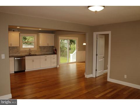 13 Shellflower Ln, Hamilton Square, NJ 08690 photo 8
