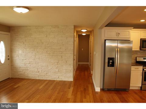13 Shellflower Ln, Hamilton Square, NJ 08690 photo 7