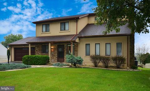 658 W Brubaker Valley Rd, Lititz, PA 17543 photo 1