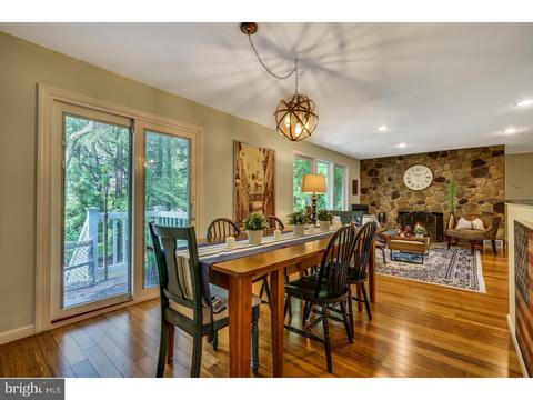 42 Perry Dr, Ewing, NJ 08628 photo 12