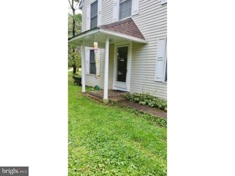 369 Sugartown Rd, Wayne, PA 19087 photo 2