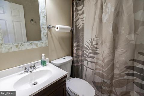 6918 Elbrook Rd, Lanham, MD 20706 photo 16